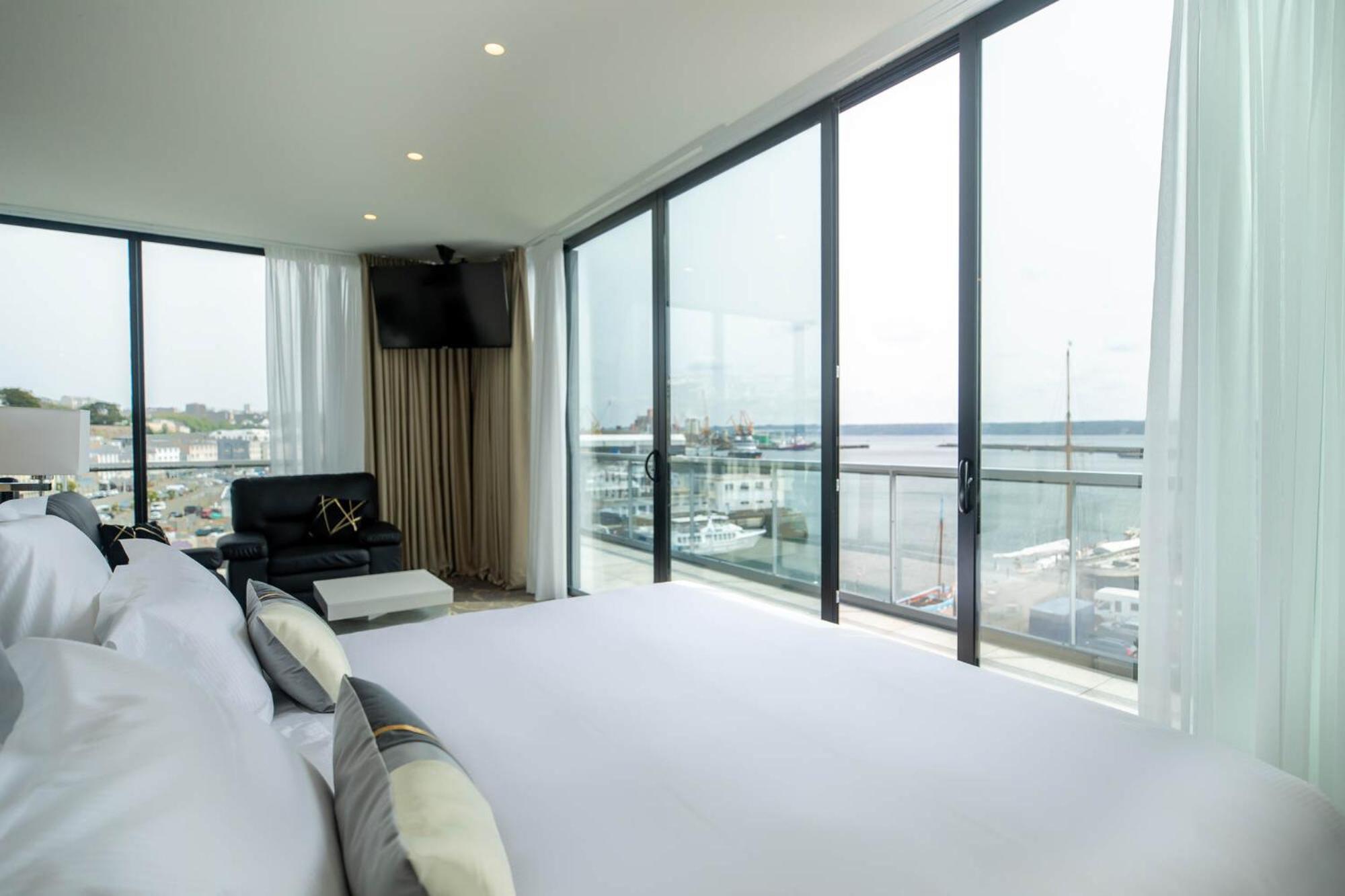 Le Barracuda & Spa, Centre Port, Pieds Dans L'Eau, Vue Mer Brest Zewnętrze zdjęcie
